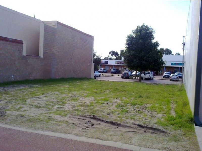 8 Lanao Way, Atwell WA 6164