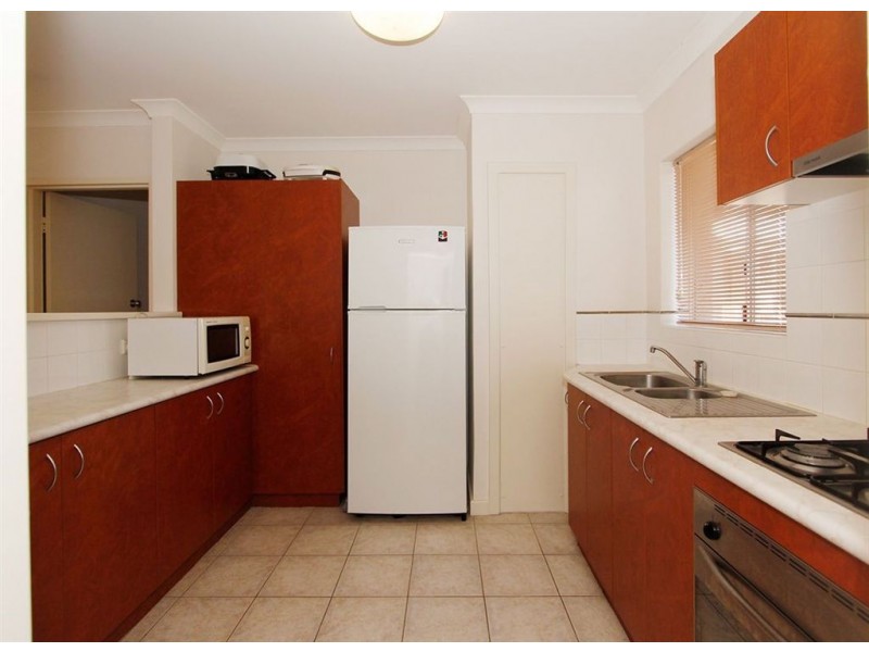 33/15 Friar John Way, Coolbellup WA 6163