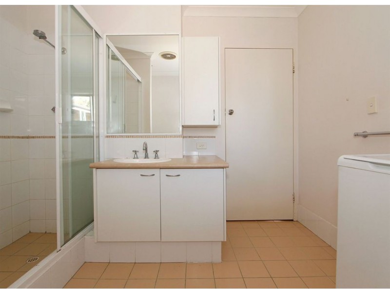 33/15 Friar John Way, Coolbellup WA 6163