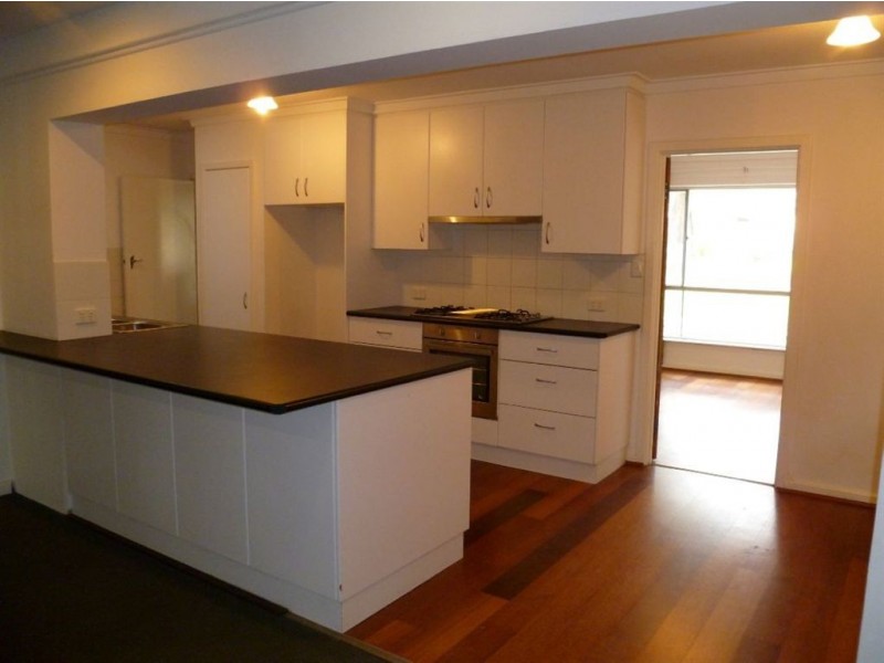 6 Pagneil Court, Hamilton Hill WA 6163