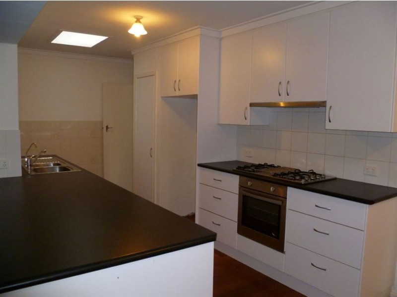 6 Pagneil Court, Hamilton Hill WA 6163