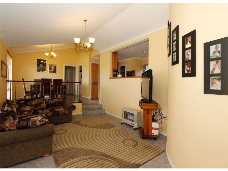 28 Cameron Way, Kardinya WA 6163