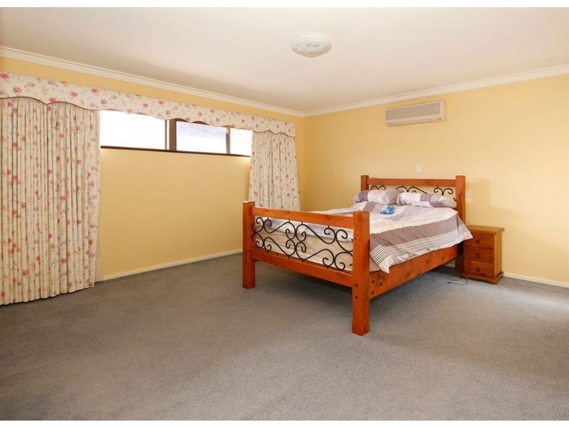 28 Cameron Way, Kardinya WA 6163