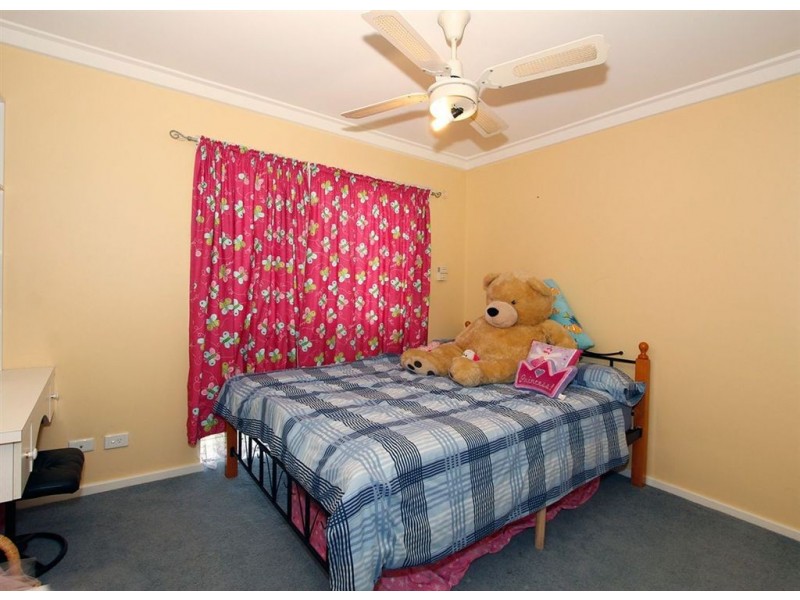 28 Cameron Way, Kardinya WA 6163