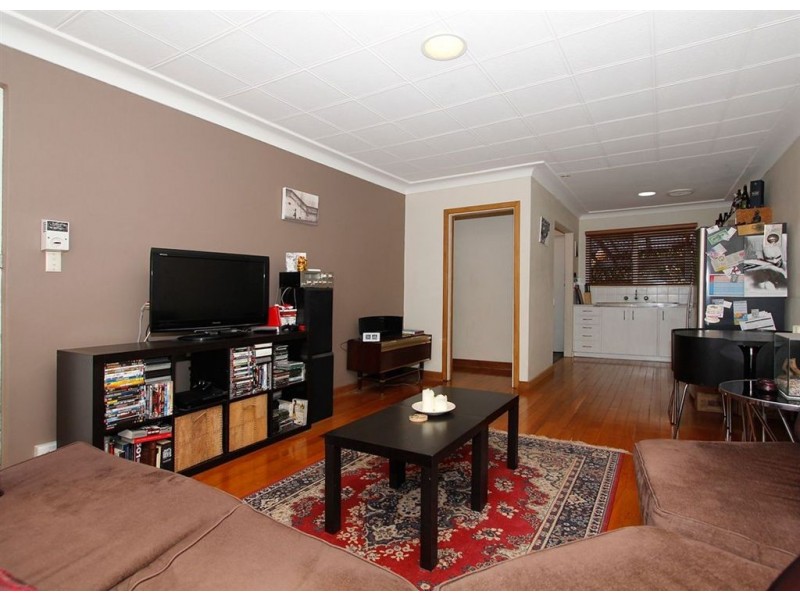 1a Caple Street, Willagee WA 6156