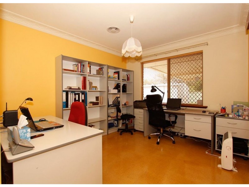 24 Hebbard Street, Samson WA 6163