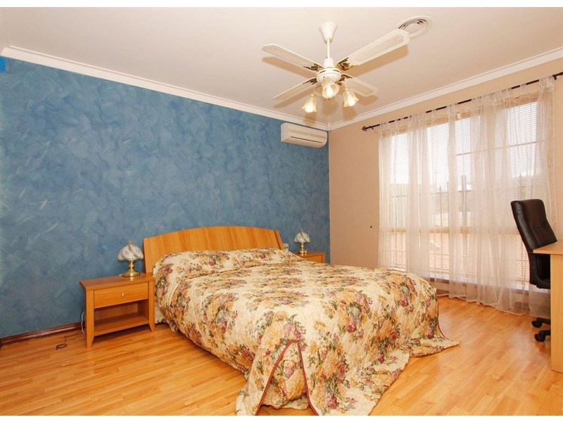 24 Hebbard Street, Samson WA 6163