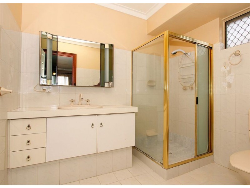 24 Hebbard Street, Samson WA 6163