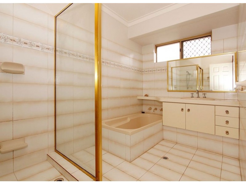 24 Hebbard Street, Samson WA 6163