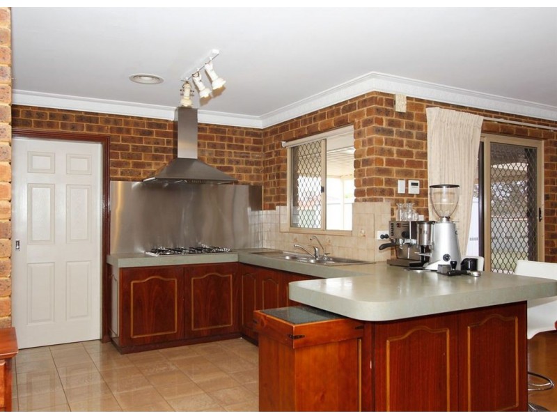 24 Hebbard Street, Samson WA 6163