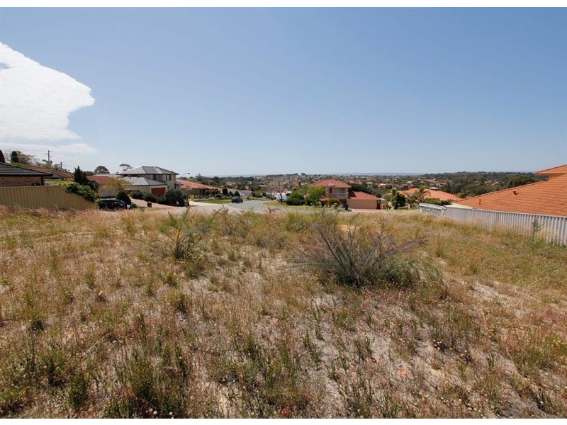 27 Waring Way, Kardinya WA 6163