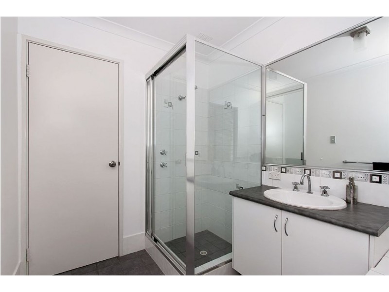 37 Macquarie Boulevard, Hammond Park WA 6164