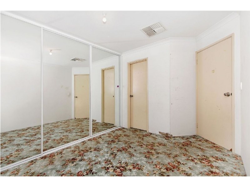 5 Candlebark Place, South Lake WA 6164