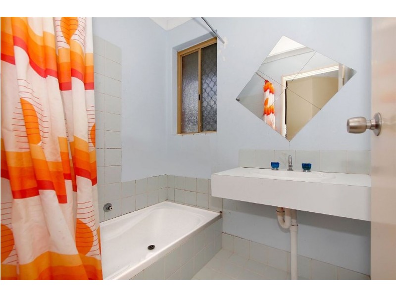 5 Candlebark Place, South Lake WA 6164