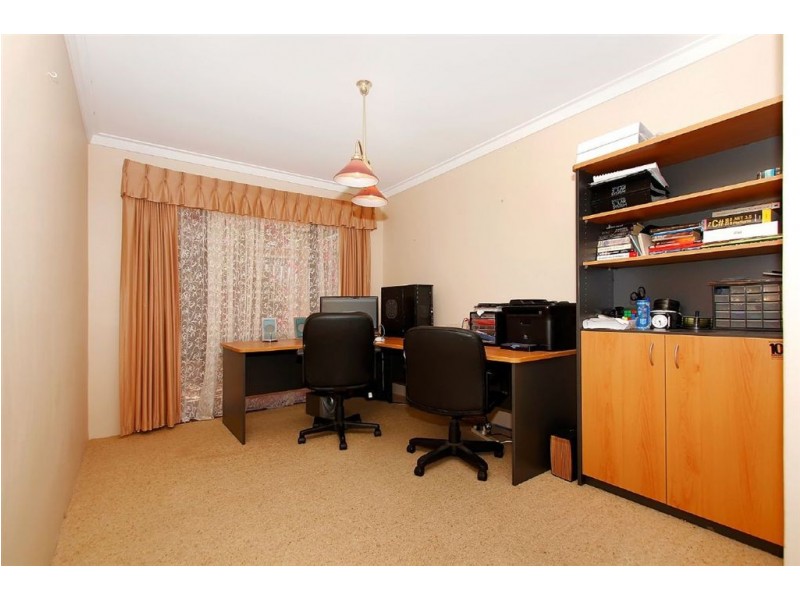 5 Hanlin Way, Samson WA 6163