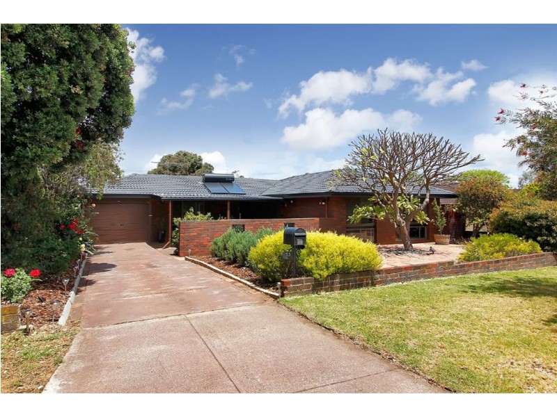 13 Mannion Way, Kardinya WA 6163