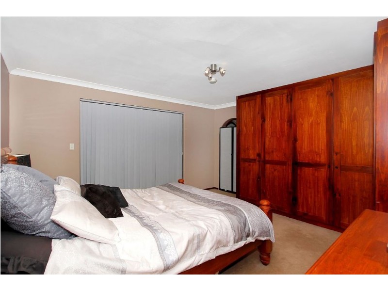 13 Mannion Way, Kardinya WA 6163