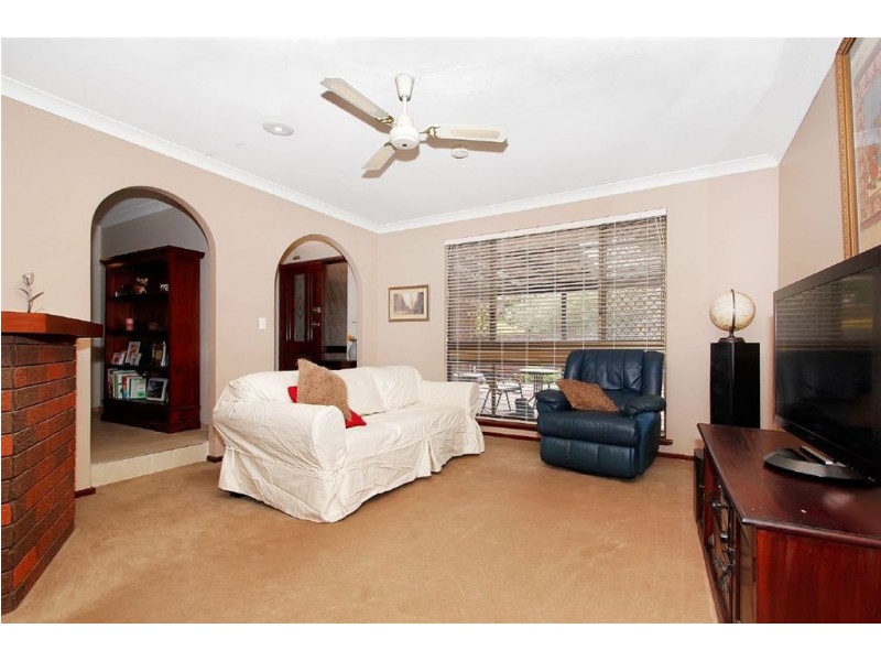 13 Mannion Way, Kardinya WA 6163