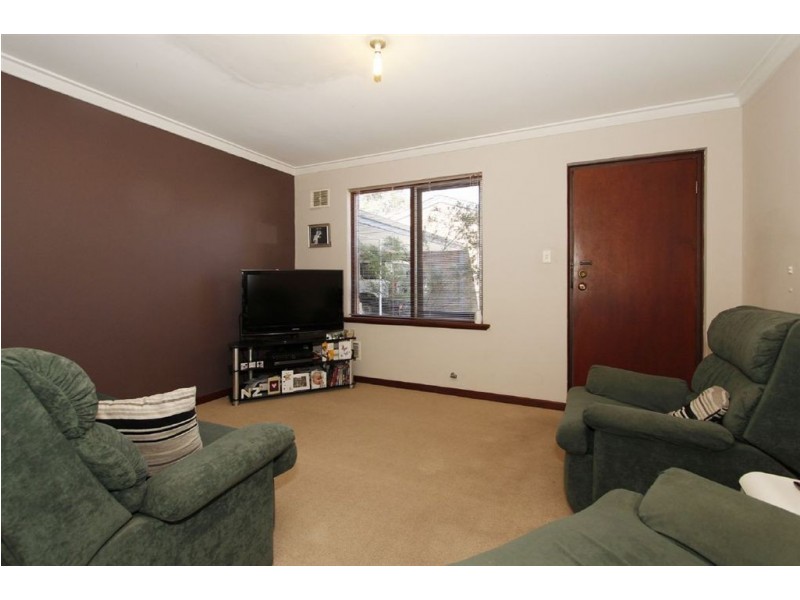 9/15 Point Walter Road, Bicton WA 6157