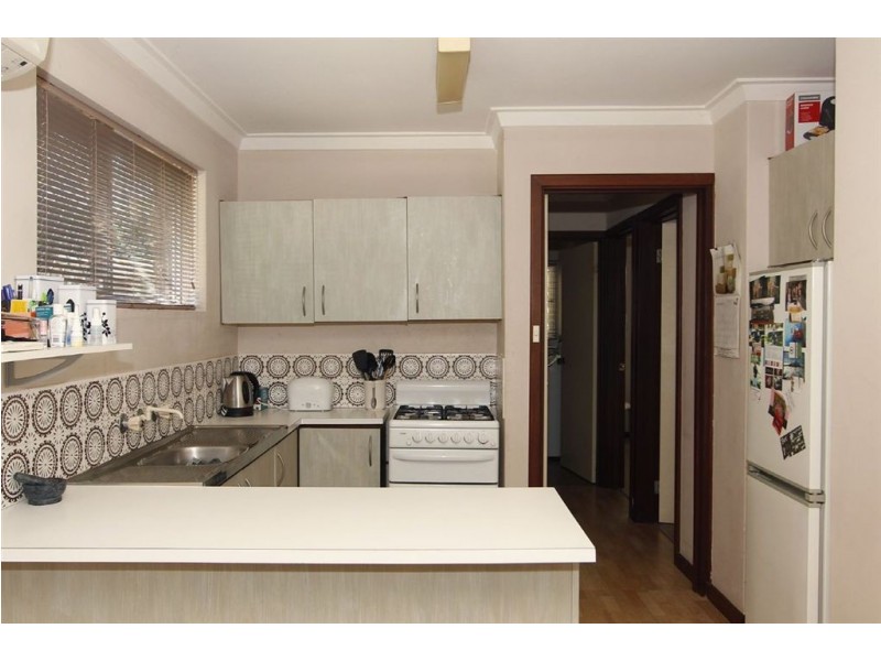 9/15 Point Walter Road, Bicton WA 6157