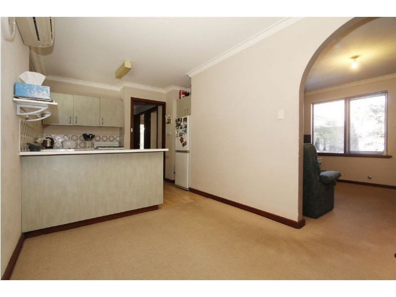 9/15 Point Walter Road, Bicton WA 6157