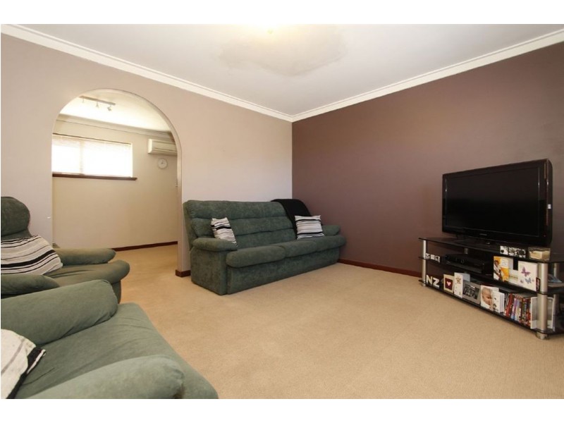 9/15 Point Walter Road, Bicton WA 6157