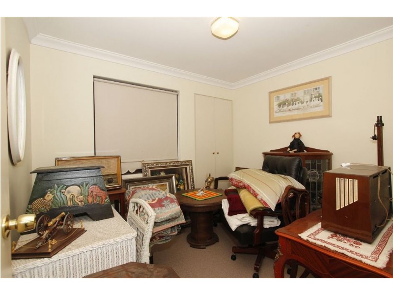 14 McMahon Way, Kardinya WA 6163