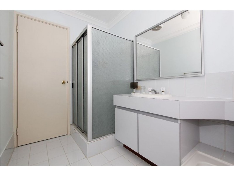 14 McMahon Way, Kardinya WA 6163