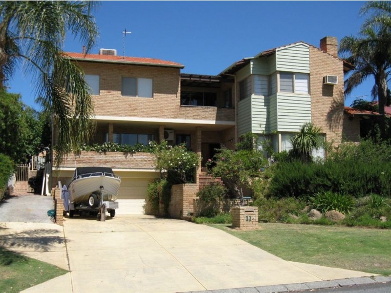 11 Arnold Crescent, Kardinya WA 6163