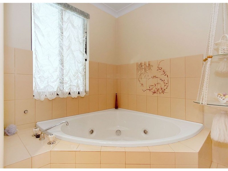 22 Riley Road, Kardinya WA 6163