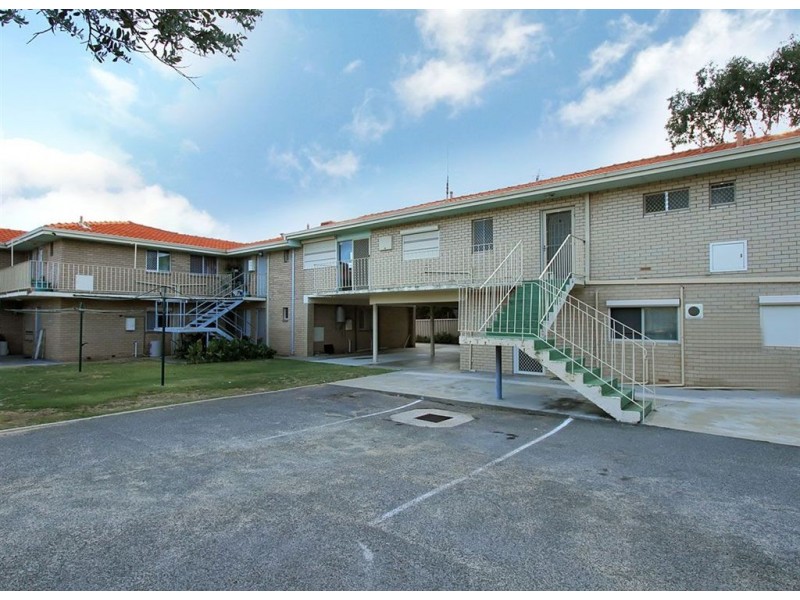 8/16 Edeline Street, Spearwood WA 6163