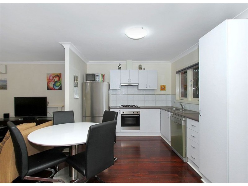 37B Romeo Road, Coolbellup WA 6163