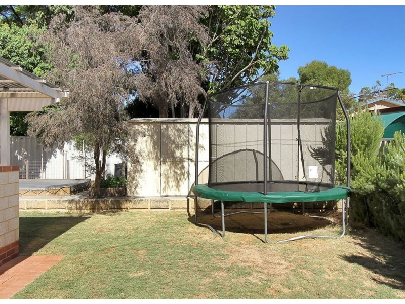 37B Romeo Road, Coolbellup WA 6163