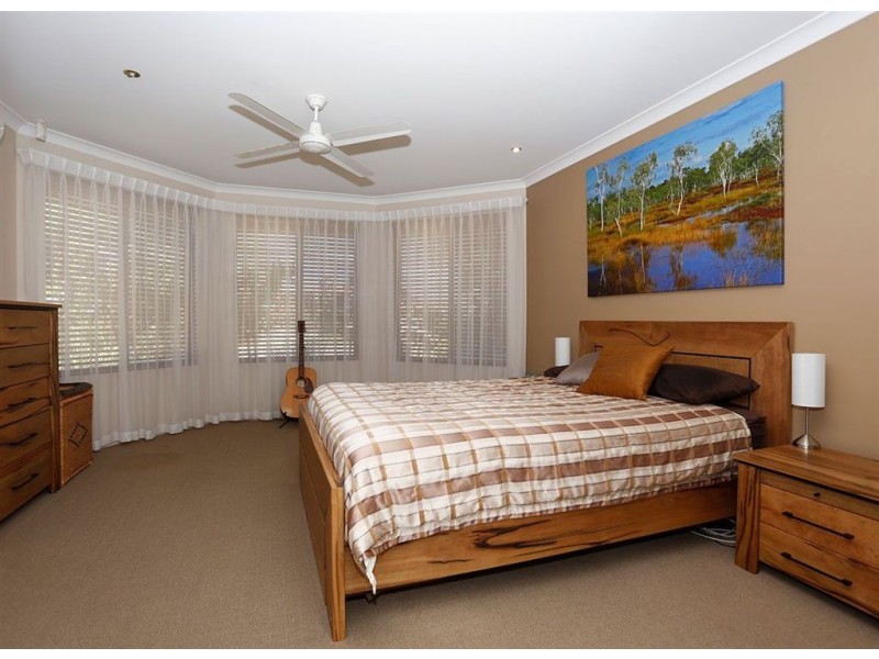 1 Mirabeau Mews, Bibra Lake WA 6163