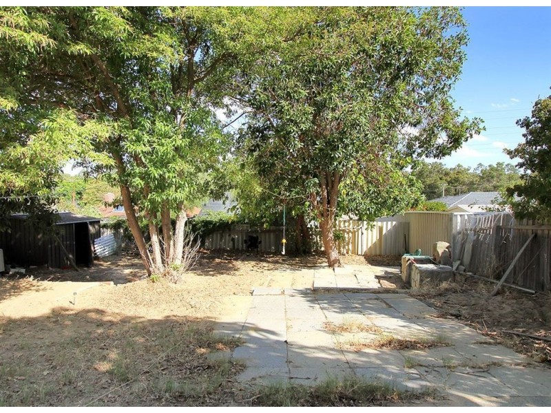 5 Antonio Street, Coolbellup WA 6163