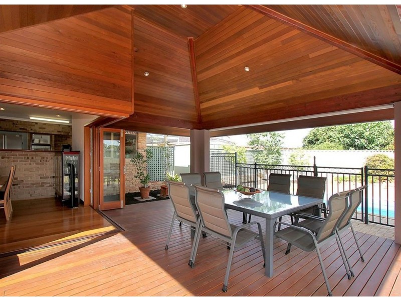 7 Paton Close, Winthrop WA 6150