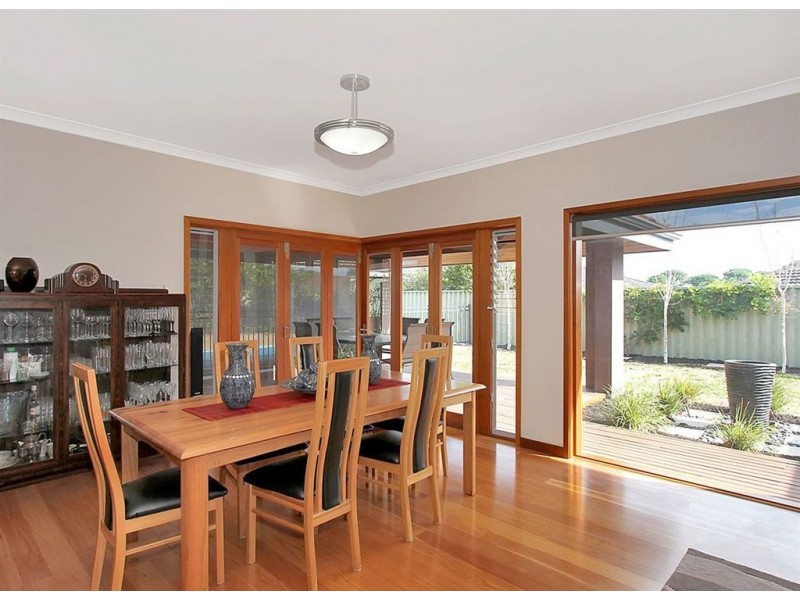 7 Paton Close, Winthrop WA 6150