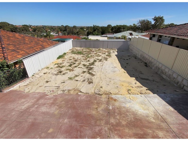 38 Quickly Crescent, Hamilton Hill WA 6163