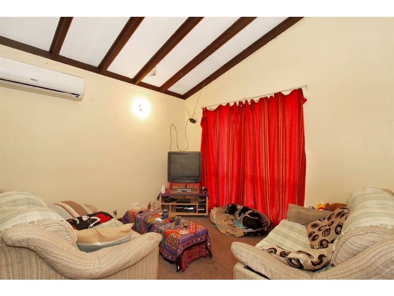 10 Cornish Street, Armadale WA 6112