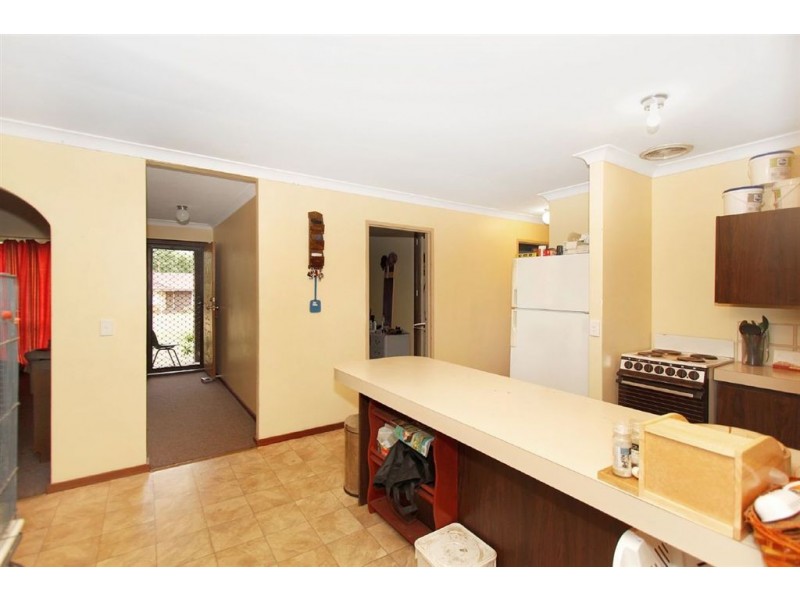 10 Cornish Street, Armadale WA 6112