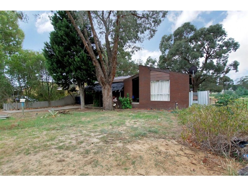 10 Cornish Street, Armadale WA 6112