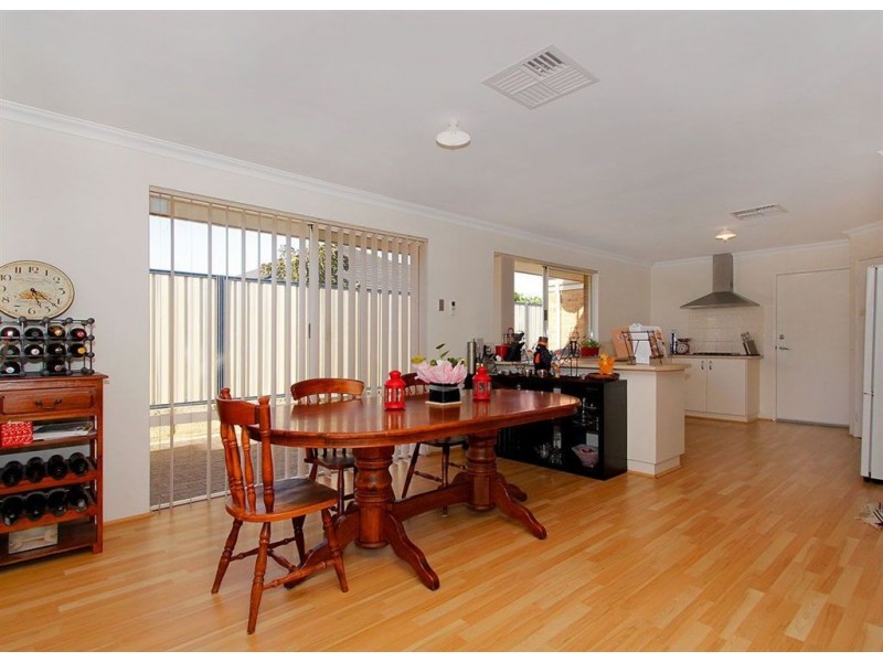 13 Columbus Loop, Success WA 6164