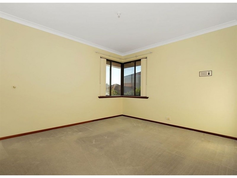 31 Winthrop Drive, Winthrop WA 6150