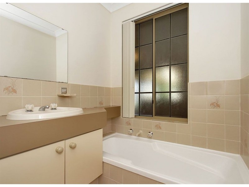 33 Stainer Avenue, Rockingham WA 6168