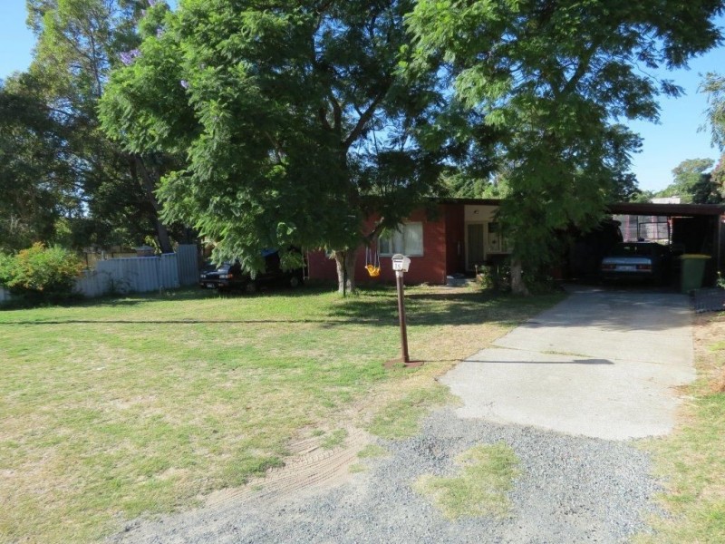 15 Emilia Street, Coolbellup WA 6163