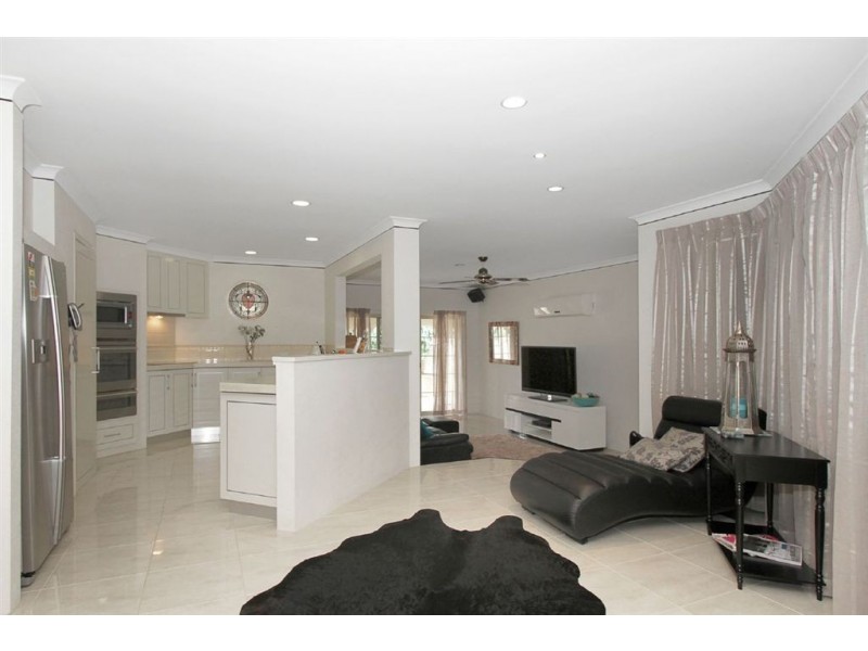 1 Clifton Court, Kardinya WA 6163