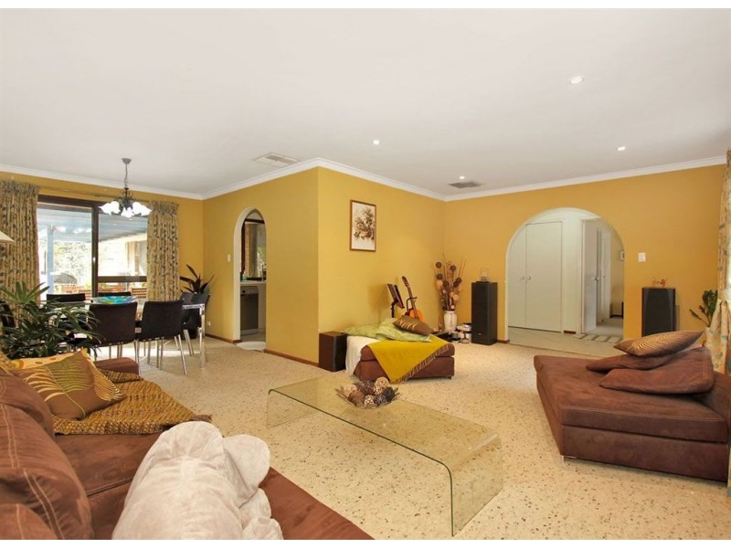 6 Scythe Street, Willetton WA 6155