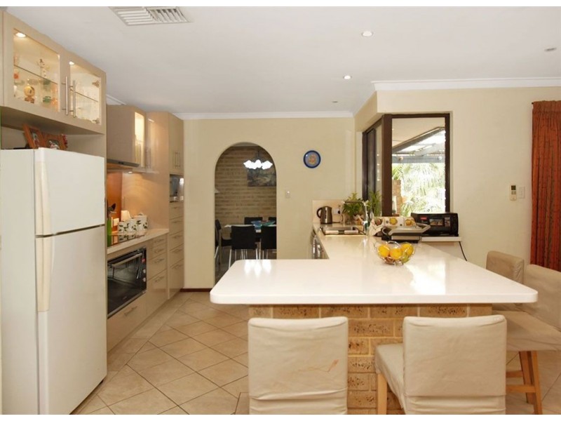 6 Scythe Street, Willetton WA 6155