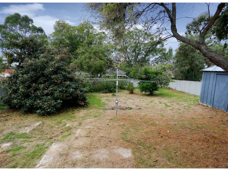 7 Finney Street, Willagee WA 6156