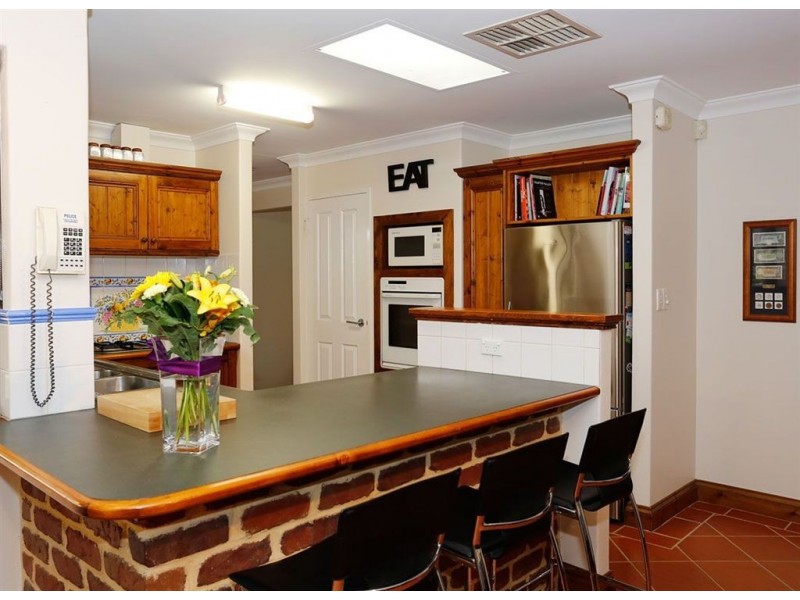 17 Monaco Avenue, North Lake WA 6163